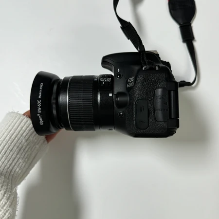 캐논EOS 600D + 기본 번들렌즈 DSLR 카메라 + 충전기 + 카메라가방 이미지 4