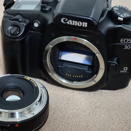 캐논 EOS30 필름카메라 캐논 40mm 2.8 이미지 4