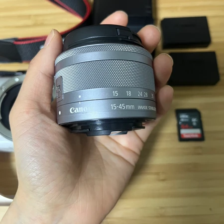 캐논 EOS M100 미러리스 카메라 & 15-45mm 렌즈 포함 이미지 2