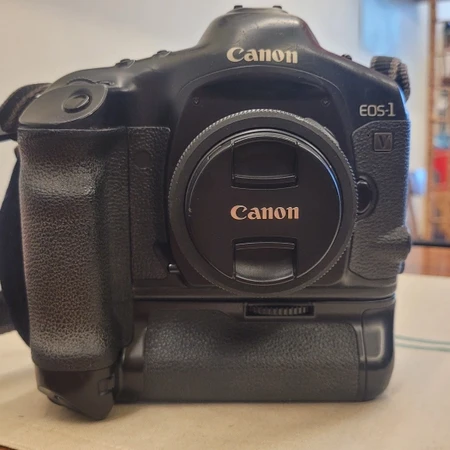 캐논 플래그쉽 EOS 1V 필름카메라