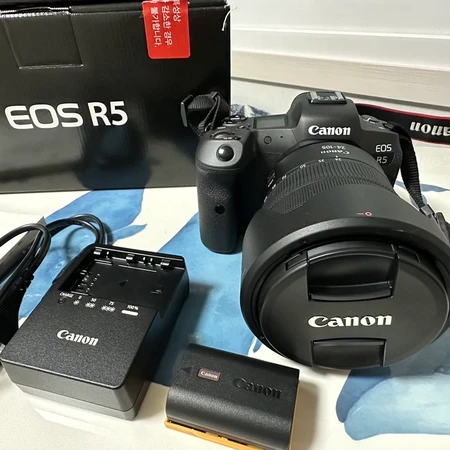 캐논 EOS R5 + 렌즈 RF24-105mm
