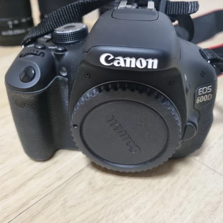 DSLR 캐논 EOS 600D 풀셋(S급) 판매해요