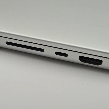 MacBook Pro (14형, 2021년 모델)