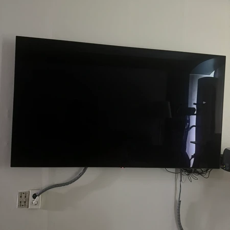 LG 65인치 UHD 티비 팝니다