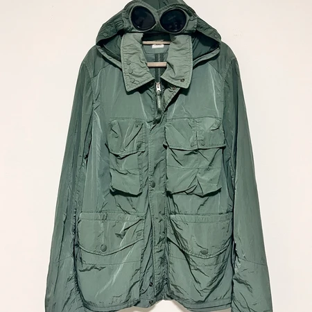 CP COMPANY 수류탄 자켓 52사이즈 105