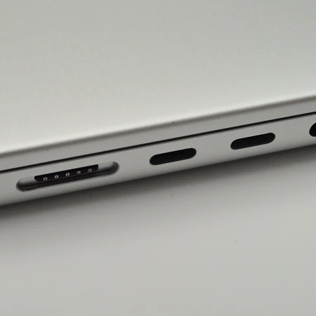 MacBook Pro (14형, 2021년 모델)