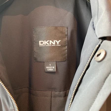 Dkny 남성패딩코트 블랙 s사이즈 (95-100정도)