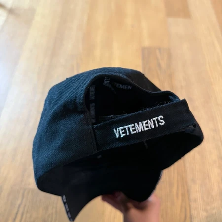 Vetements 캡 모자