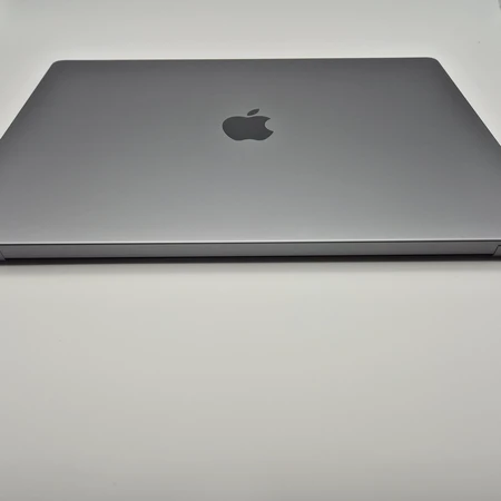 MacBook Pro (16형, 2021년 모델)