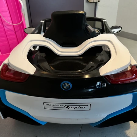 유아전동차 BMW i8