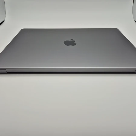 MacBook Pro (16형, 2021년 모델)