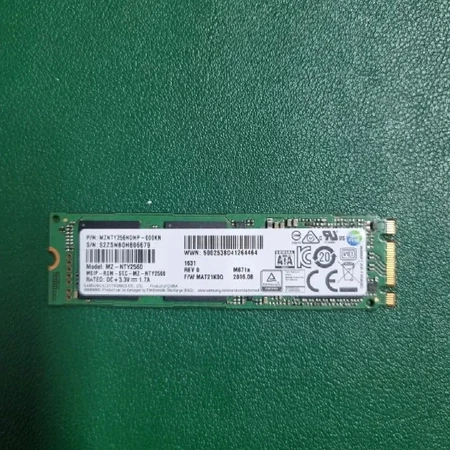 삼성 m.2 ssd m871a 2280 256gb sata 팝니다 B등급