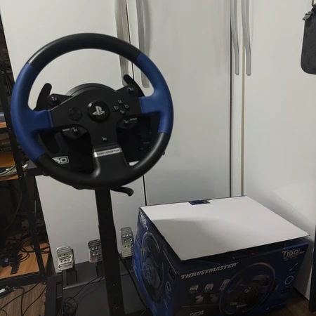 Thrustmaster T150 레이싱 휠 세트 B등급